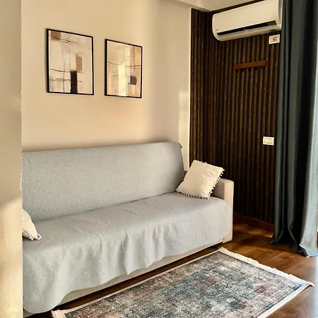 Apartment Meta *